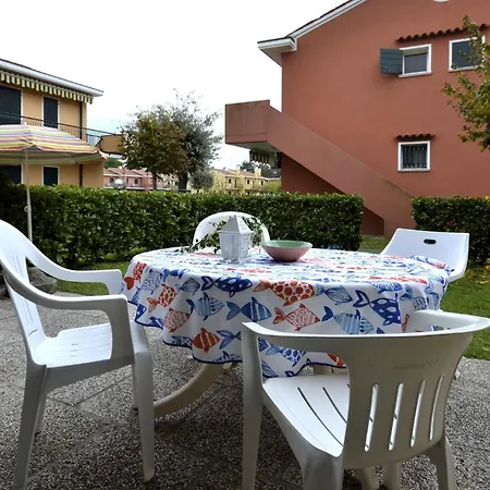 Villaggio Michelangelo - Lemene 度假居 *