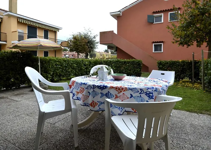 Villaggio Michelangelo - Lemene 펜션 *